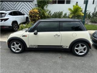 MINI  Puerto Rico Minicooper 2005 dos puertas 