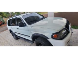 Mitsubishi Puerto Rico Montero Sport XLS, A/C ,4x4, 2000