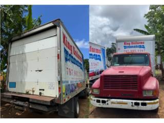 International Puerto Rico Cami�n International modelo 4700, a�o 2000