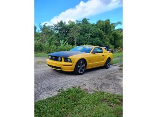 Ford Puerto Rico Mustang GT std V8 2005  40 aniversario.