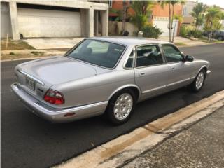 Jaguar Puerto Rico Jaguar XJ8 - Modelo 2003 - 108,000 millas 