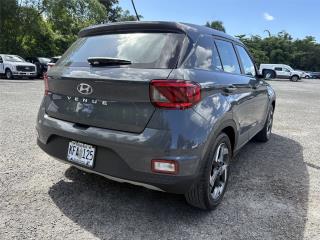 Hyundai Puerto Rico Se vende Hyundai Venue 2023 solo 10900 m