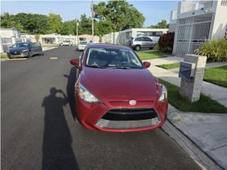 Toyota Puerto Rico Yaris Sedan IA 2016 Solo 77,000 Millas