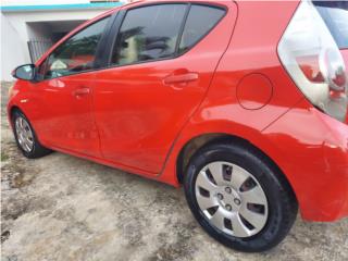 Toyota Puerto Rico Prius c 2012