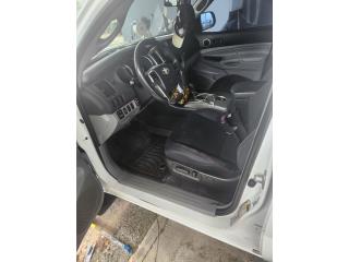 Toyota Puerto Rico SE VENDE TACOMA 4 CIL. 4 PUERTAS PRE-RUNNER 