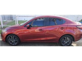 Toyota Puerto Rico Toyota yaris 2020 full label,poco millaje