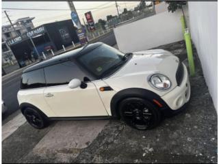 MINI  Puerto Rico MINI Cooper R56 2012 (Excelentes Condiciones)