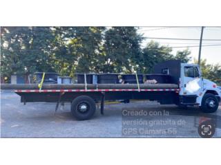 FreightLiner Puerto Rico Cami�n Plataforma Freighliner 2001