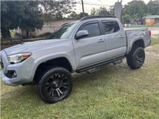 Toyota Puerto Rico Toyota Tacoma 2018 58k millas 24,995