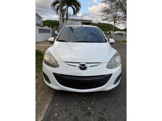 Mazda Puerto Rico  Mazda 2 a�o 2012 - 115,439 millas
