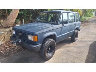 Isuzu Puerto Rico Trooper 91 4x4 con a/c $5,800