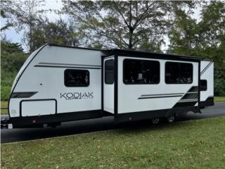 Trailers - Otros Puerto Rico Kodiak 30 pies dos cuartos