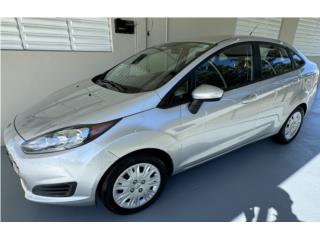 Ford Puerto Rico Ford fiesta 2014 solo 20,000 millas corridas 