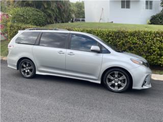 Toyota Puerto Rico Toyota Sienna SE Premium 2019. Como nueva