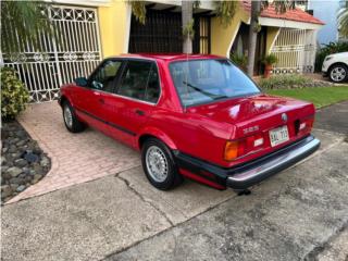 BMW 325 1988, Color Rojo, 4 Puertas. $12,000