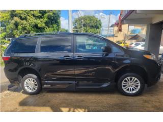 Toyota Puerto Rico Toyota SIENNA 2016, 53,000 millas