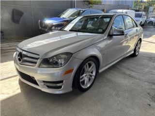 Mercedes Benz Puerto Rico Mercedes Benz C250 2012 / POCO MILLAJE