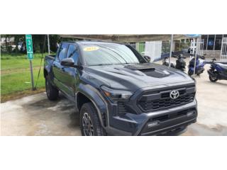 Toyota Puerto Rico Tacoma 2024 7mil millas 