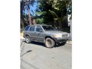 Nissan Puerto Rico Nissan Pathfinder SE 2000 $1800