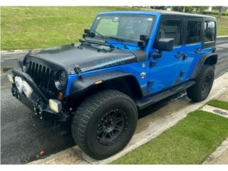 Jeep Puerto Rico Wrangler 2012 3 filas de asientos 