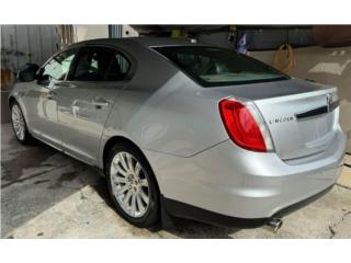 Lincoln Puerto Rico Lincoln MKS 2012 en excelentes condiciones