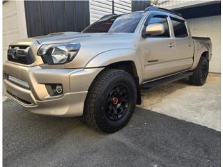 Toyota Puerto Rico Toyota Tacoma 2005 con frente 2012.