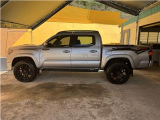 Toyota Puerto Rico Tacoma trd 2017