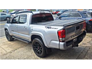 Toyota Puerto Rico 2017 Tacoma solo 80miL millas