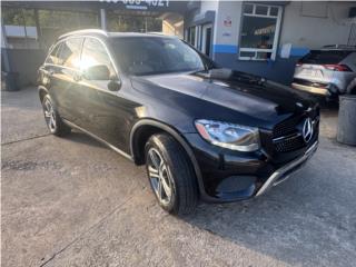 Mercedes Benz Puerto Rico GLC 300 del 2017 like new