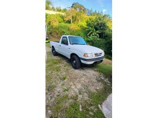 Mazda Puerto Rico Mazda b2300 2004 aut. Excelentes condiciones 