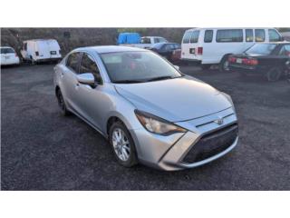 Toyota Puerto Rico Toyota Yaris 2020 LE |  solo $10,000