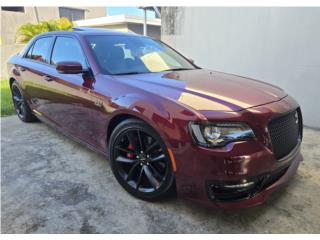 Chrysler Puerto Rico 300 SRT v8 6.4 PERFORMANCE $58500