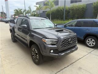 Toyota Puerto Rico 2023 Tacoma sport con solo 6000 millas 