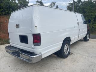 Ford Puerto Rico E250 caja larga 
