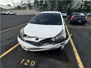 Toyota Puerto Rico Se vende Toyota yaris 2014 chocado