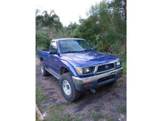 Toyota Puerto Rico 97 Tacoma 4x4 2.7L 4 Cylinder, Standard