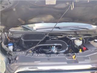 Ford Puerto Rico Ford Transit 16 pasajero, falta de uso