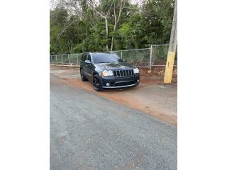 Jeep Puerto Rico Jeep srt8 negra por dentro azul gris fuera