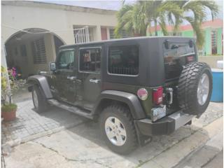 Jeep Puerto Rico Jeep Rubicon 2009 cuatro puertas $17,500 
