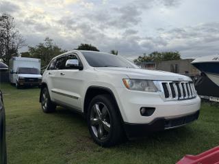 Jeep Puerto Rico Se vende o neg por vehiculo 4x4