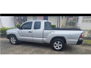 Toyota Puerto Rico Toyota Tacoma cabina y media 2010 4 cil