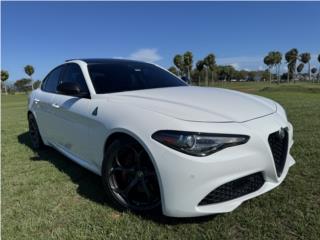 Alfa Romeo Puerto Rico GIULIA SPORT PANORAMIC INT ROJO 
