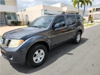 Nissan Puerto Rico Nissan Pathfinder 4x4 2010 124,000 millas