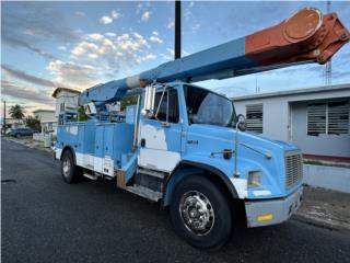 Camin canasto , FreightLiner Puerto Rico