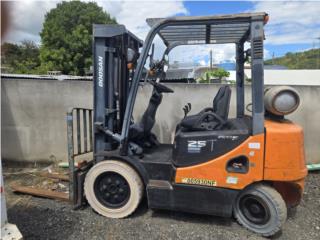 Equipo Construccion Puerto Rico 2016 Doosan fingger lift 4500 lbs