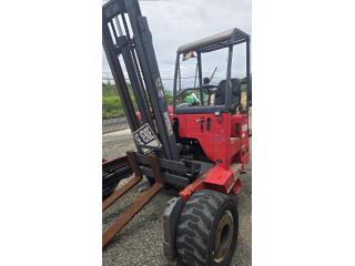 Equipo Construccion Puerto Rico 2006 Moffett 5500 piggyback