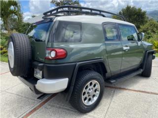 Toyota Puerto Rico 2013 FJ Cruiser $18,900 por dueño