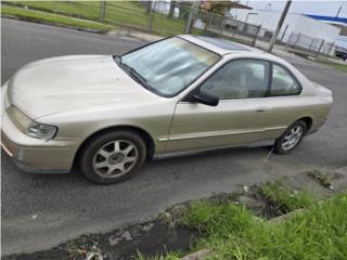 Honda Puerto Rico Se vende un Honda Accord del 95 por falta de 