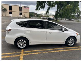 Toyota Puerto Rico 2013 Toyota Prius V  Great Condition