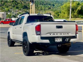 Toyota Puerto Rico TOYOTA TACOMA 2018 80k millas 